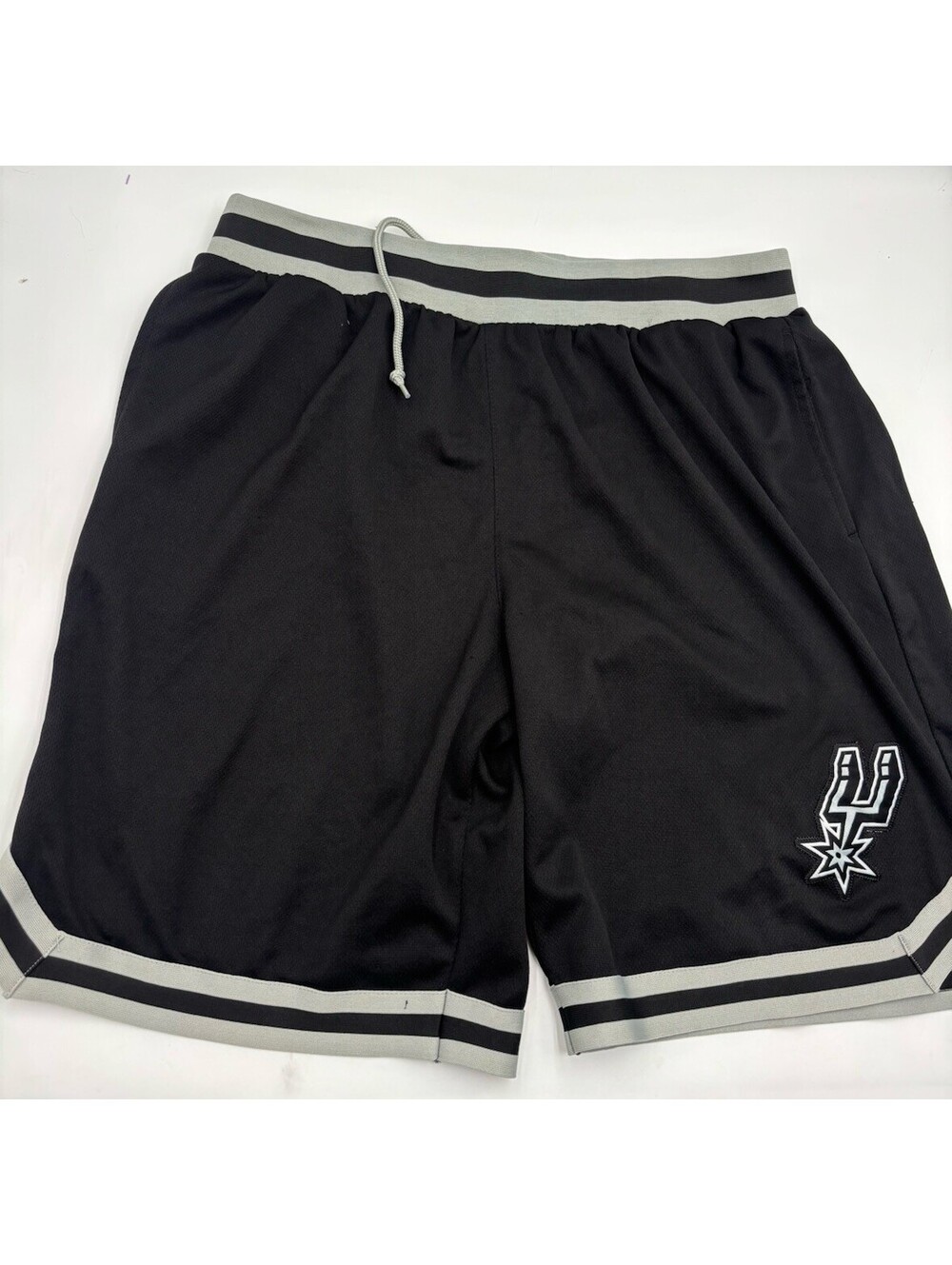 Ultra Game NBA San Antonio Spurs Basketball Team Athletic Shorts Mens XL Black